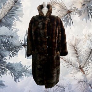 Genuine Full Length Mink Fur Coat. Size M
